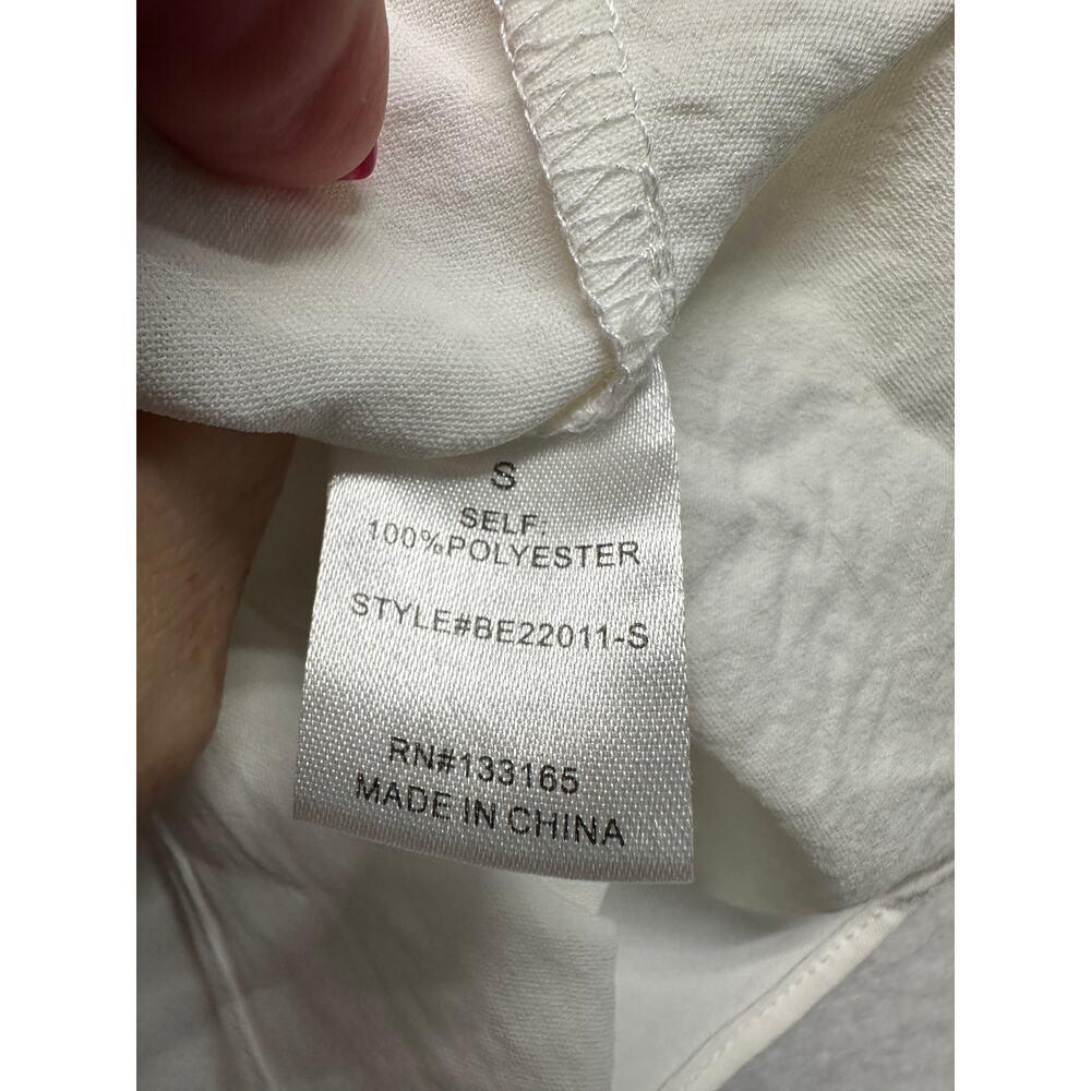 Altar'd State Blouse Cream Ruffled Shirred Long‎ Sleeve Size S - Picture 7 of 9